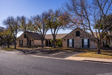 2025 Balmoral Dr, Kerrville, TX 78028 - photo 7