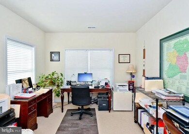 546 Summerset Ct, Dowell, MD 20629 - photo 6