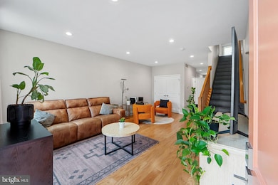 807 E Chase St, Baltimore, MD 21202 - photo 6