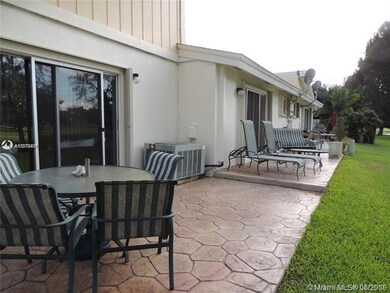 3632 E Forge Rd unit 13, Davie, FL 33328 - photo 4