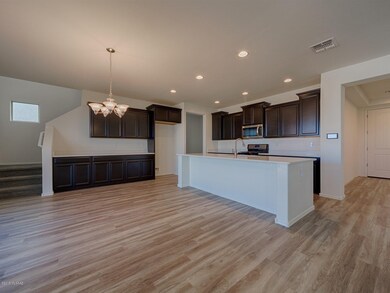 009_Kitchen