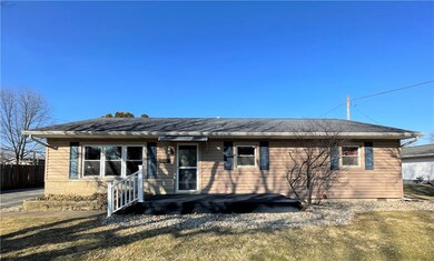 404 E Forest Home St, Roachdale, IN 46172 - photo 2