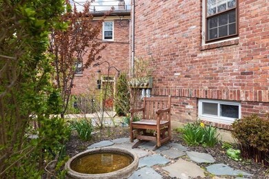 3 Garden Ct unit 1, Cambridge, MA 02138 - photo 4