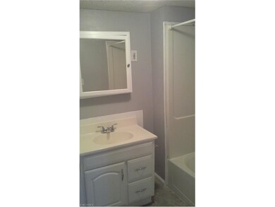Full bath on the main floor.