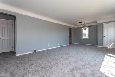 1854 Rush Rd, Wickliffe, OH 44092 - photo 5