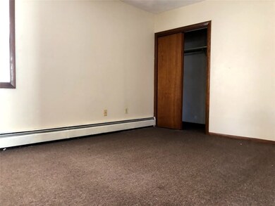 7 Carson St, Pawtucket, RI 02860 - photo 3