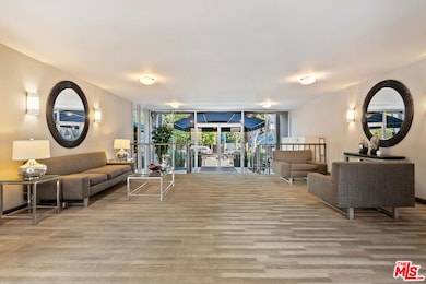 927 N Kings Rd unit 107, West Hollywood, CA 90069 - photo 5