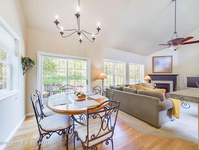 2827 Oak View Ln, Tobyhanna, PA 18466 - photo 4