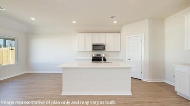 1229 E Ruger Ln, Mustang, OK 73064 - photo 4