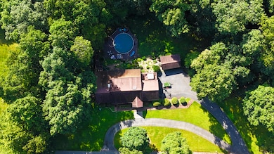 310 Chestnut Hill Rd, Summersville, WV 26651 - photo 2