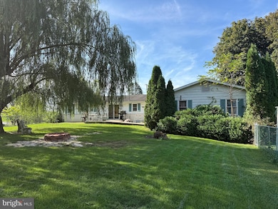 19 Middle Spring Rd, Shippensburg, PA 17257 - photo 3