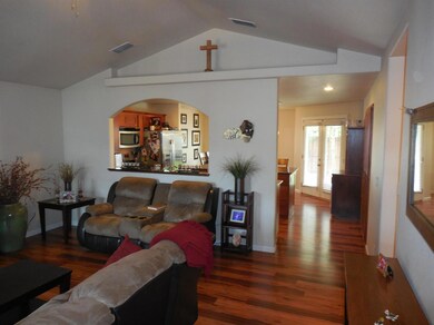 1394 SW David Dr, Grants Pass, OR 97527 - photo 6