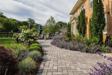 28 W Main Rd, Middletown, RI 02842 - photo 3