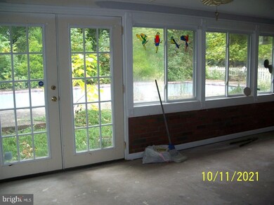 44 Chews Landing Rd, Lindenwold, NJ 08021 - photo 2