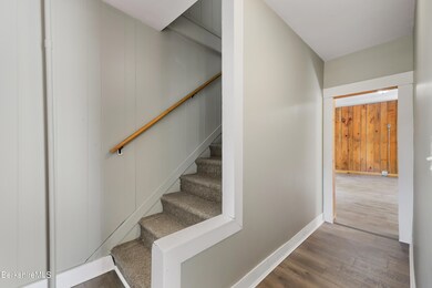 132 Danforth Ave, Pittsfield, MA 01201 - photo 6