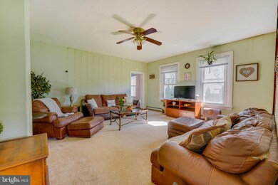 1018 E Hector St, Conshohocken, PA 19428 - photo 4