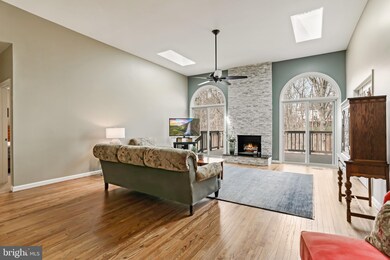 13828 Laurel Rock Ct, Clifton, VA 20124 - photo 6