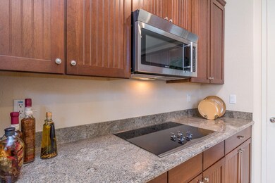 7) KITCHEN