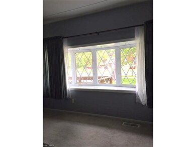 5217 E Lake Rd, Sheffield Lake, OH 44054 - photo 4