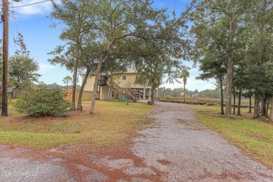 8833PickeringForrestDr-8