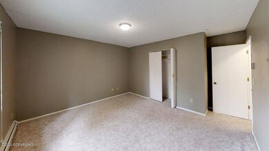 2808 Iris Dr unit 3, Anchorage, AK 99517 - photo 5