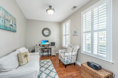 136FreshMeadowsLane03