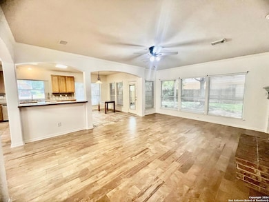 2411 Enfield Grove Dr, San Antonio, TX 78231 - photo 6