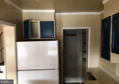 903 Middlesex Rd, Essex, MD 21221 - photo 5