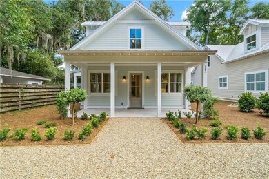 212 Menendez Ave, St. Simons, GA 31522 - photo 2