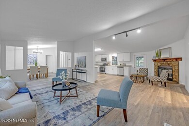 2684 Myrtle Loop-4