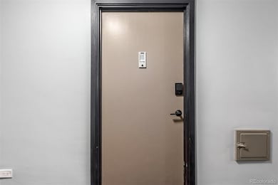 888 N Logan St unit 2F, Denver, CO 80203 - photo 6