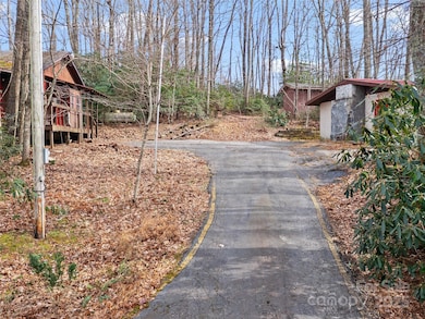 74 George St, Spruce Pine, NC 28777 - photo 3