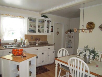 9 Trolley Bed Ln, Saratoga Springs, NY 12866 - photo 3