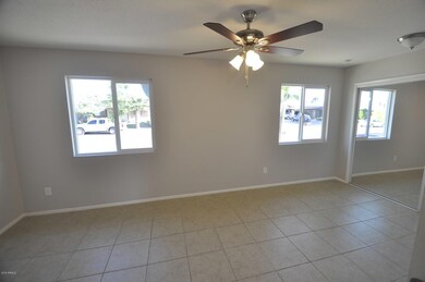 2470 E John Cabot Rd unit 3, Phoenix, AZ 85032 - photo 7