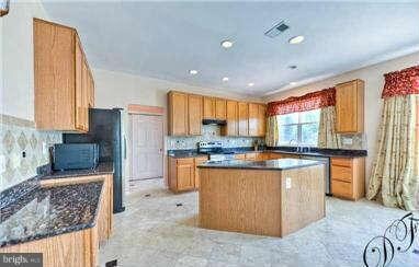 46769 Hollow Mountain Place, Sterling, VA 20164 - photo 5