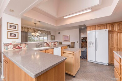 17626 N Calico Dr, Sun City, AZ 85373 - photo 2