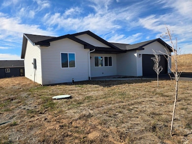 150 Railroad St, Fairfield, ID 83327 - photo 3