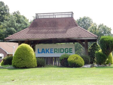 Lakeridge sign