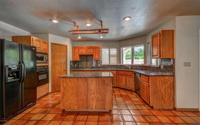 Kitchen 1