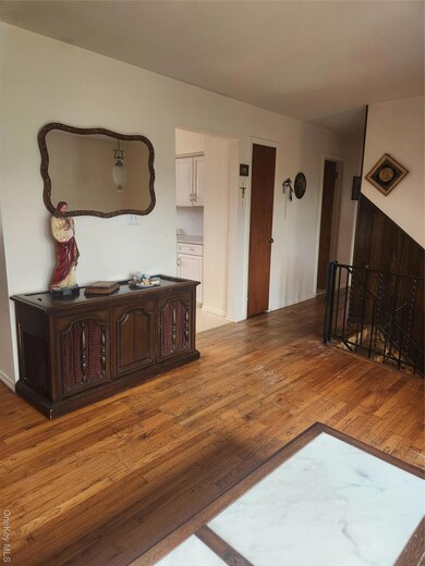 47 15th Ave, West Babylon, NY 11704 - photo 7