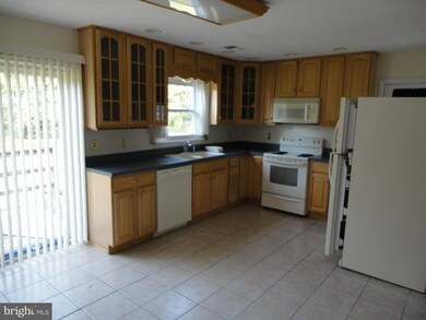 6656 Schoolhouse Rd, Bealeton, VA 22712 - photo 2