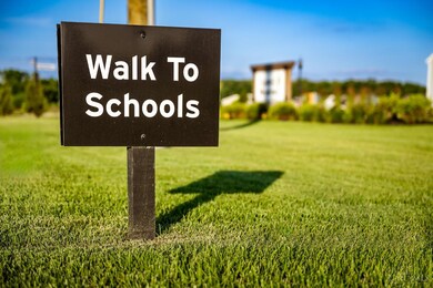 2106 Shallow Cove Ct, Goshen, OH 45122 - photo 4