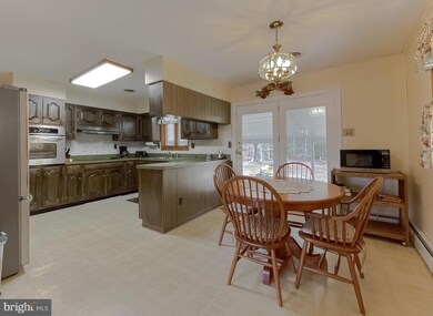 3260 Woodcox Rd, Indian Head, MD 20640 - photo 2