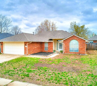 605 Night Hawk Dr, Norman, OK 73072 - photo 2