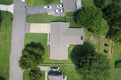 2418 Walnut Dr NW, Cleveland, TN 37311 - photo 4