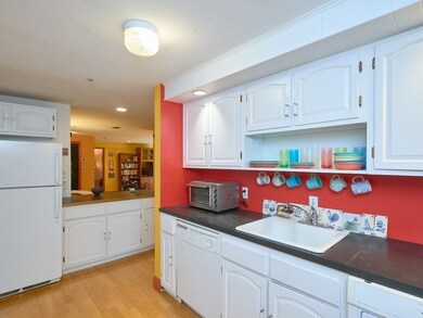 159 Concord Ave unit 4A, Cambridge, MA 02138 - photo 6