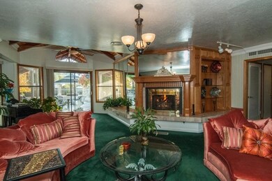 Rancho Living room