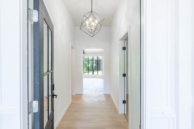 5111 Francine Ln, Houston, TX 77016 - photo 3