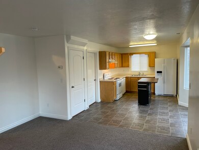 4121 E Clark St, Eagle Mountain, UT 84005 - photo 5