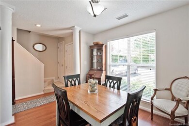 Dining room with decorative pillars!